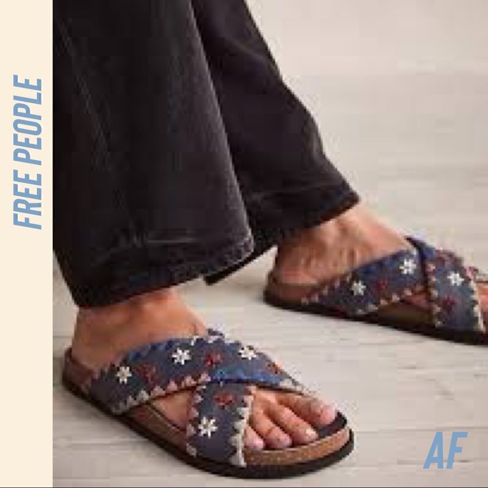 FREE PEOPLE Wildflowers Footbed Embroidered Floral Leather Slide Sandals 36 1/2